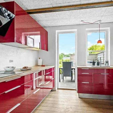 Holiday home Beautiful In With Kitchen